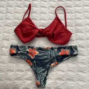 Midori Bikini | Size: M (top) Size: L (bottom)